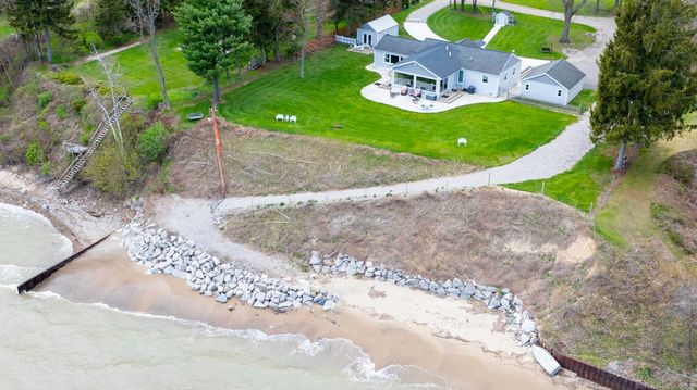 6655 Lakeshore Road, Lexington, MI 48450