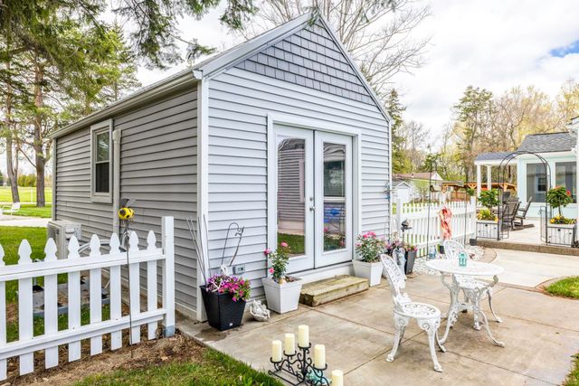 6655 Lakeshore Road, Lexington, MI 48450
