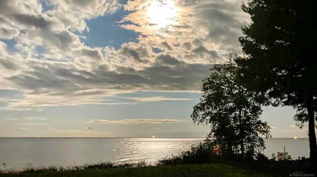 6655 Lakeshore Road, Lexington, MI 48450