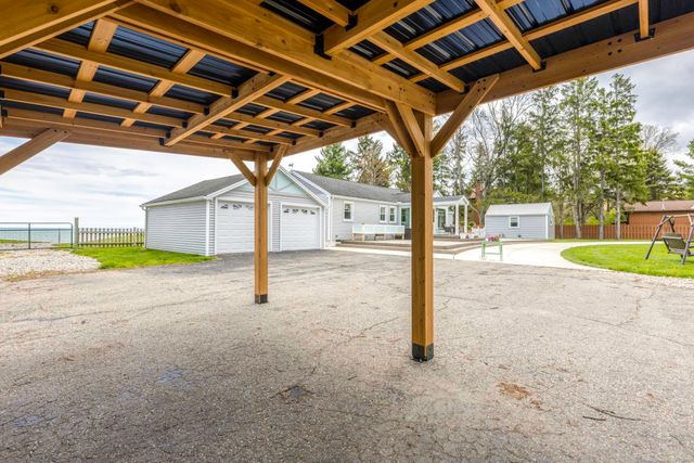 6655 Lakeshore Road, Lexington, MI 48450