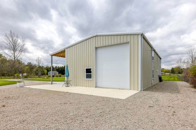 6655 Lakeshore Road, Lexington, MI 48450