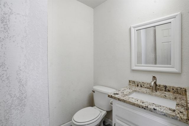 1329 New York Avenue, Fort Worth, TX 76104