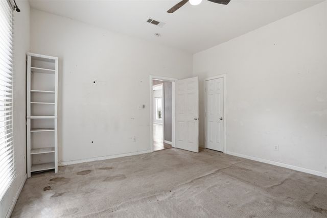 1329 New York Avenue, Fort Worth, TX 76104