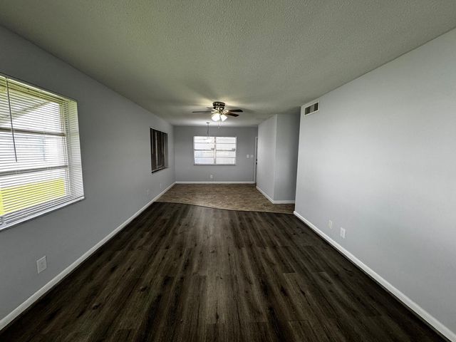 1320 NW 43 Terrace Unit 106, Lauderhill, FL 33313