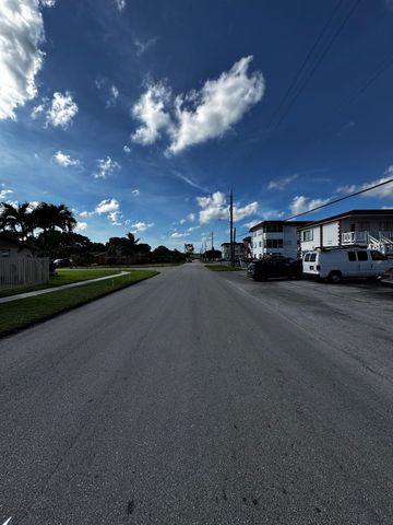 1320 NW 43 Terrace Unit 106, Lauderhill, FL 33313