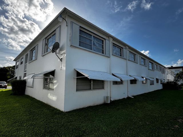 1320 NW 43 Terrace Unit 106, Lauderhill, FL 33313