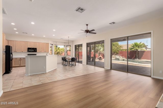 22321 N 79TH Drive, Peoria, AZ 85383