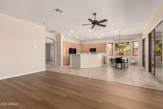 22321 N 79TH Drive, Peoria, AZ 85383