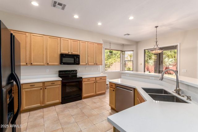 22321 N 79TH Drive, Peoria, AZ 85383