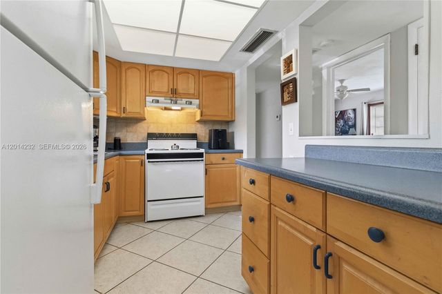 1501 Arthur St 6, Hollywood, FL 33020