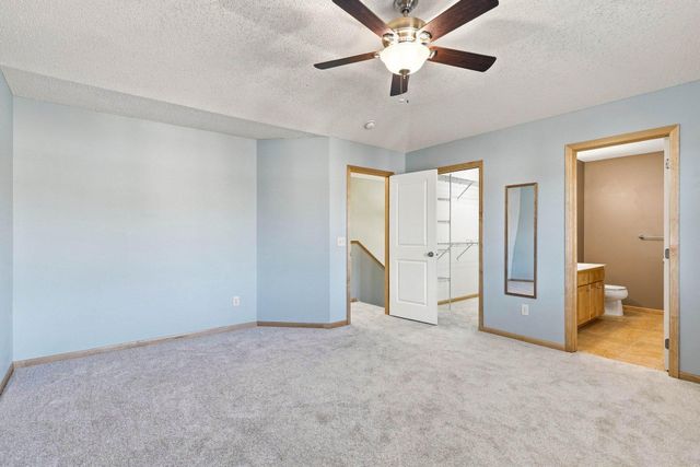 1801 Foothill Trail, Shakopee, MN 55379