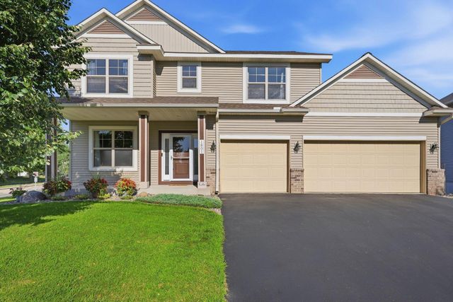 1801 Foothill Trail, Shakopee, MN 55379