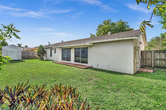 11061 SW 163rd Street, Miami, FL 33157