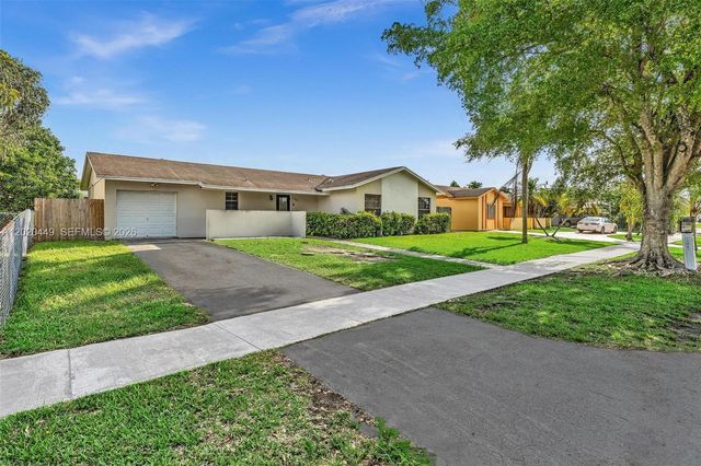 11061 SW 163rd Street, Miami, FL 33157