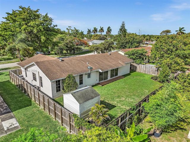 11061 SW 163rd Street, Miami, FL 33157