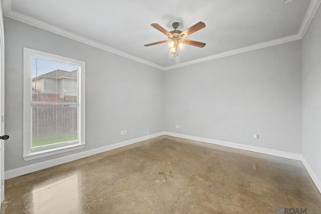 32453 Lake Pointe Blvd, Denham Springs, LA 70726