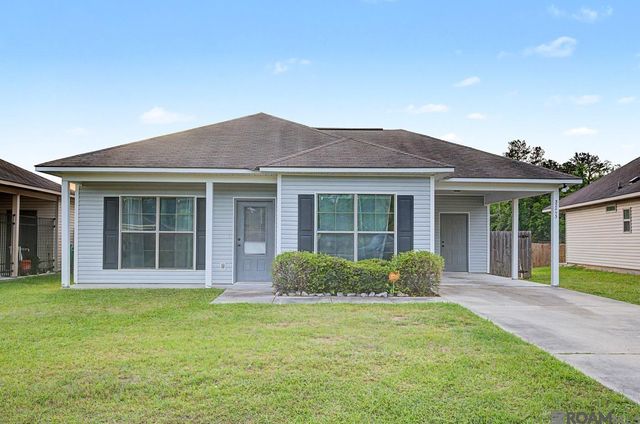 32453 Lake Pointe Blvd, Denham Springs, LA 70726