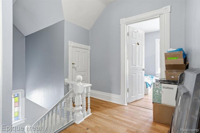 1128 Gillett Street, Port Huron, MI 48060