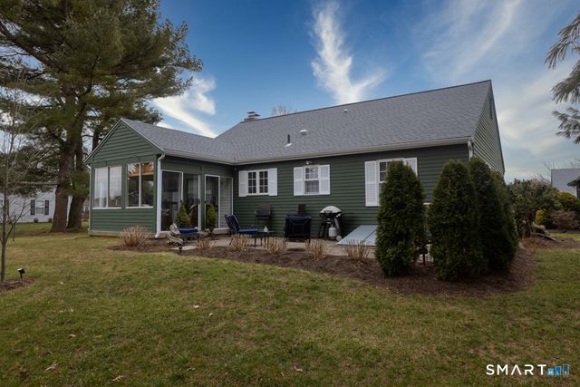 10 Runnymede Lane 10, Madison, CT 06443