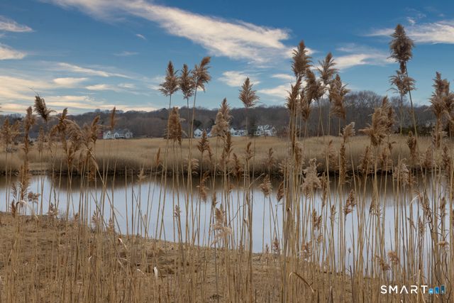 10 Runnymede Lane 10, Madison, CT 06443