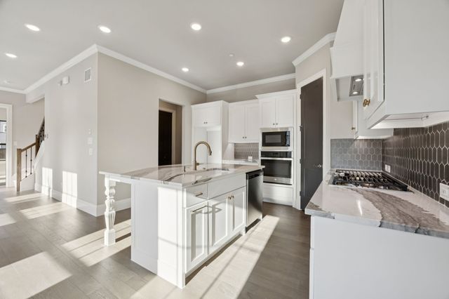305 Sunset Lane 101, Fort Worth, TX 76114