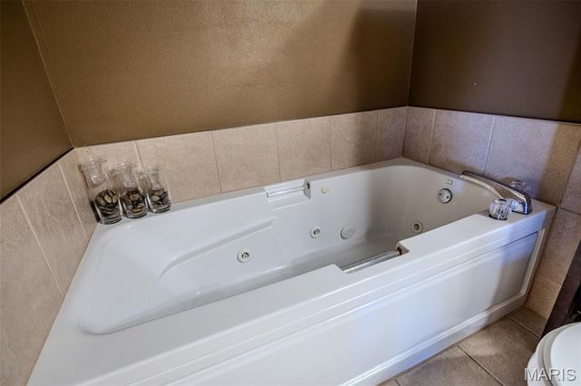 115 Lakeview Court, St Robert, MO 65584