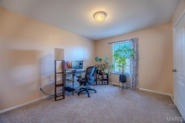 115 Lakeview Court, St Robert, MO 65584