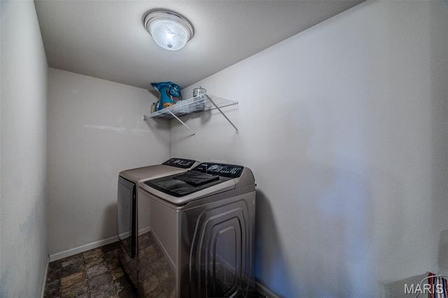 115 Lakeview Court, St Robert, MO 65584