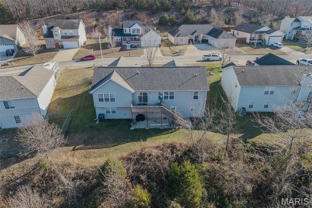 115 Lakeview Court, St Robert, MO 65584