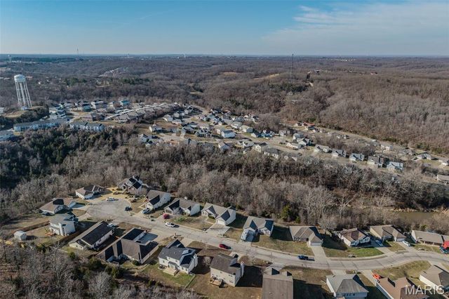 115 Lakeview Court, St Robert, MO 65584