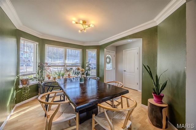 115 Lakeview Court, St Robert, MO 65584