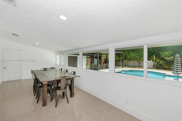 18145 SW 95th Court, Palmetto Bay, FL 33157