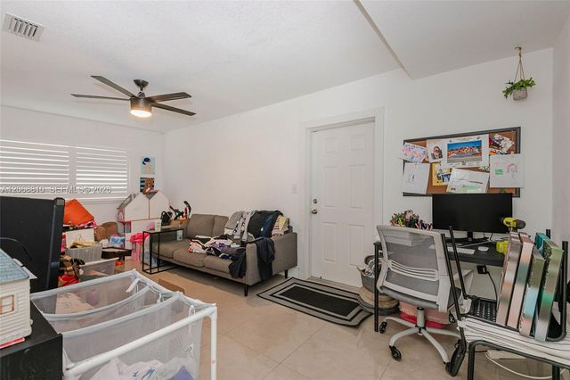 18145 SW 95th Court, Palmetto Bay, FL 33157