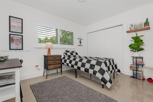 18145 SW 95th Court, Palmetto Bay, FL 33157
