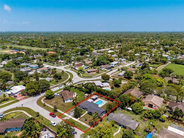 18145 SW 95th Court, Palmetto Bay, FL 33157