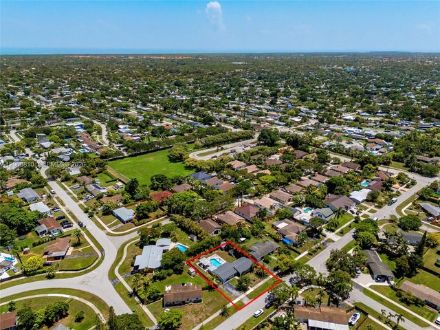 18145 SW 95th Court, Palmetto Bay, FL 33157