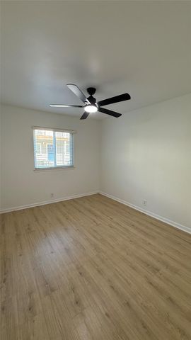2401 Manor RD 126, Austin, TX 78722