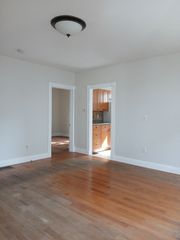 499 Lindsey St 1E, Fall River, MA 02720