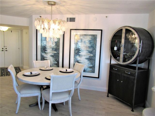 6291 BAHIA DEL MAR CIRCLE 303, St Petersburg, FL 33715