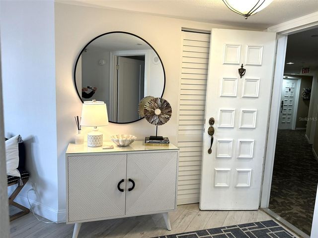 6291 BAHIA DEL MAR CIRCLE 303, St Petersburg, FL 33715