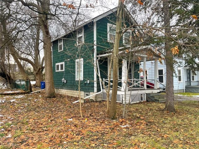 9524 Nelson Avenue, Cleveland, OH 44105