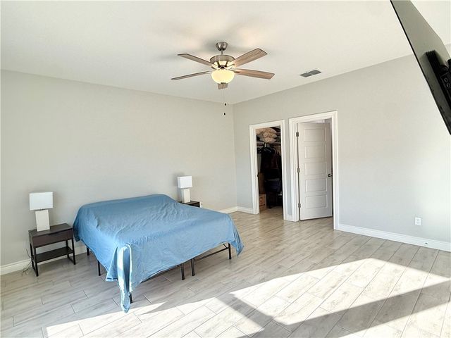 15901 Cozumel Dr, Corpus Christi, TX 78418