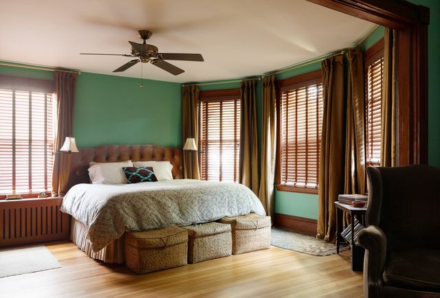3 Moultrie St, Boston, MA 02124