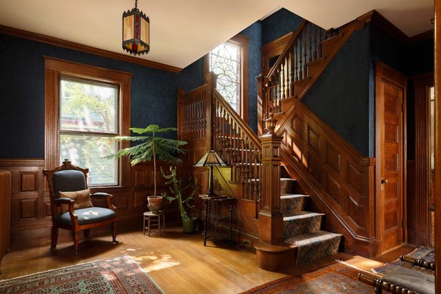 3 Moultrie St, Boston, MA 02124