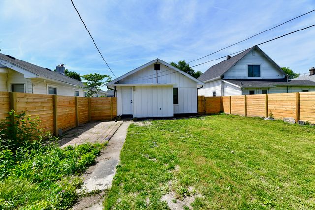 1550 Hoefgen Street, Indianapolis, IN 46203