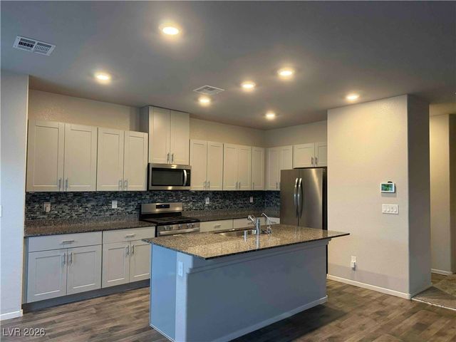 7514 Brody Meadows Street, North Las Vegas, NV 89084