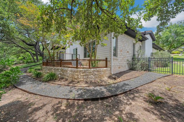 414 New Lido DR, Lakeway, TX 78734