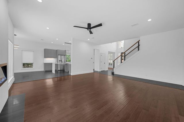414 New Lido DR, Lakeway, TX 78734