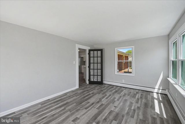 9 WILDASIN DR, York, PA 17407