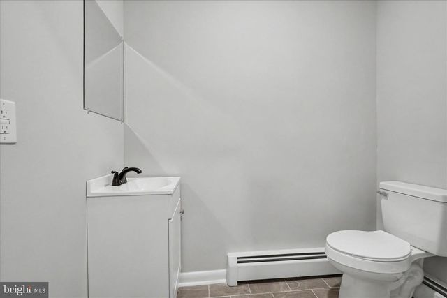 9 WILDASIN DR, York, PA 17407